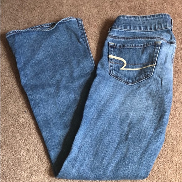 AE Jeans - Picture 2 of 3